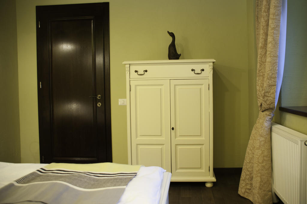 Arina Apartments Μπρασόβ Δωμάτιο φωτογραφία